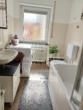 Badezimmer - Für Eigenbezug oder Kapitalanleger – Schöne 2 ZKB im Domviertel