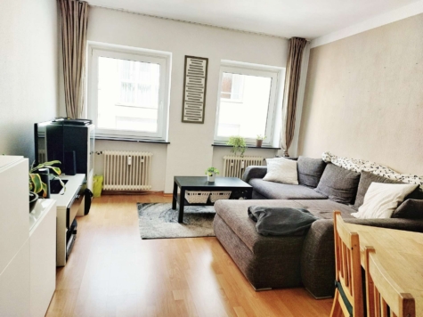 Für Eigenbezug oder Kapitalanleger – Schöne 2 ZKB im Domviertel, 86152 Augsburg, Etagenwohnung